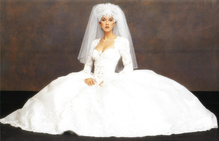 Ngắm lại những chiếc váy cưới nổi tiếng nhất thế giới - Ảnh 10.