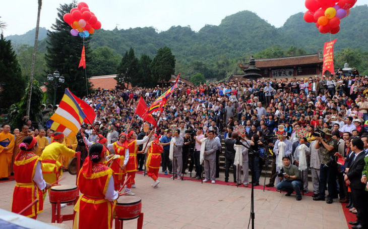 Chùa Hương được công nhận là di tích quốc gia đặc biệt - Ảnh 1.