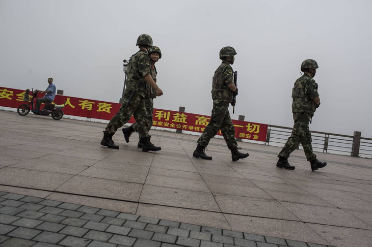 Nghi Trung Quốc xây trại tị nạn dọc biên giới Triều Tiên - Ảnh 1.