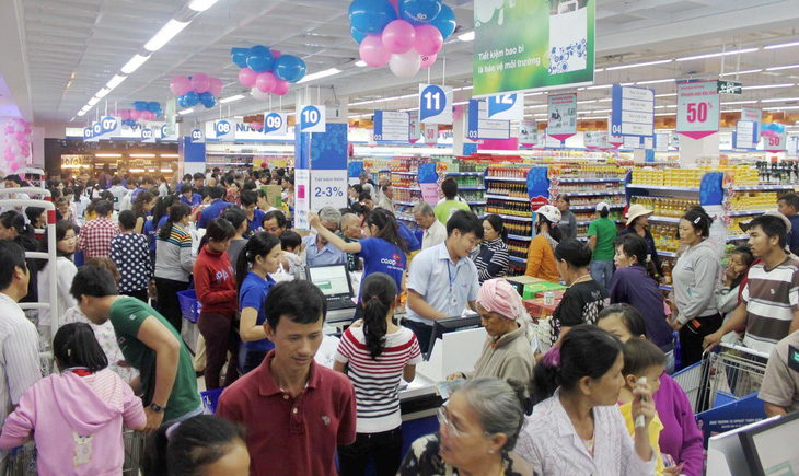 Siêu thị Co.op Mart chuẩn bị tổ chức Black Friday - Ảnh 1.