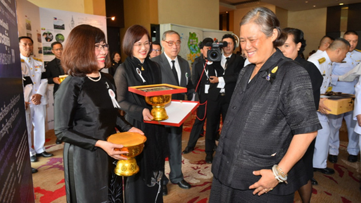 Cô giáo Đà Nẵng nhận giải thưởng Công chúa Thái Lan - Ảnh 1.
