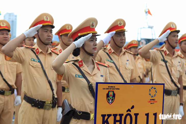 Gần 800 cảnh sát giao thông xuất quân bảo vệ APEC 2017 - Ảnh 3.