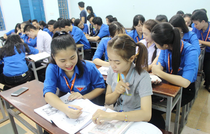 Lớp dạy tiếng Việt cho sinh viên Lào - Ảnh 1.