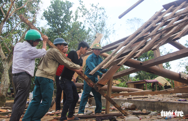 Hà Tĩnh xin hỗ trợ 1.300 tỉ và 3.500 tấn gạo sau bão số 10 - Ảnh 2.