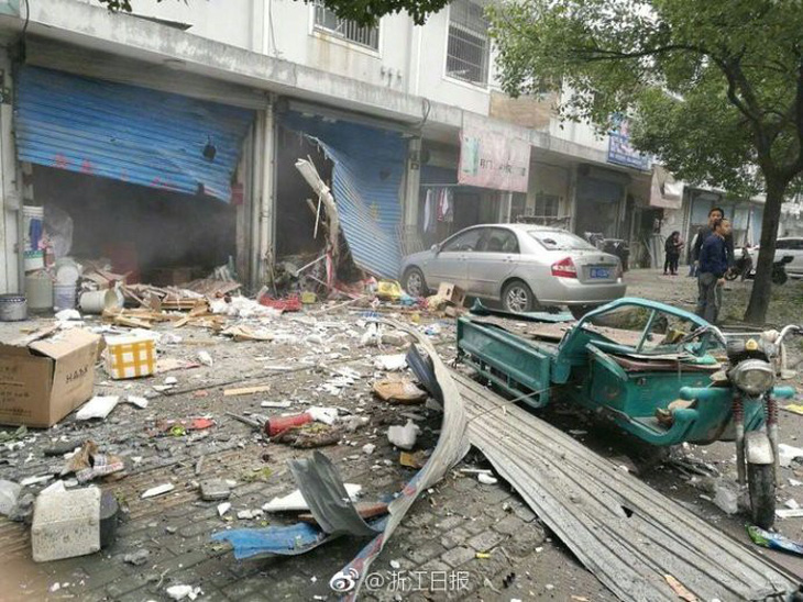 Nhà máy Trung Quốc nổ ầm, hơn 30 người nhập viện - Ảnh 2.