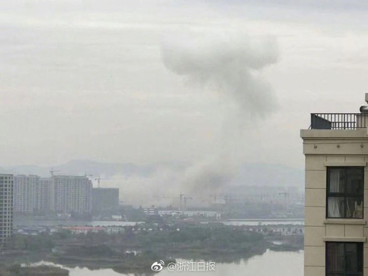 Nhà máy Trung Quốc nổ ầm, hơn 30 người nhập viện - Ảnh 5.