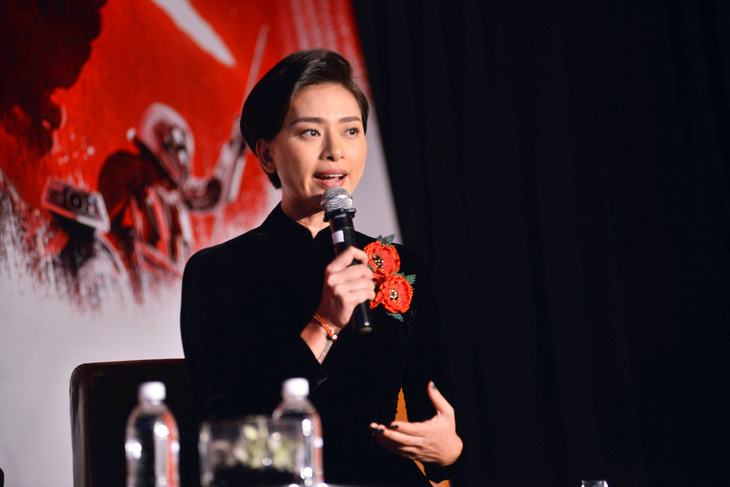 Ngô Thanh Vân trả lời phỏng vấn về vai diễn trong Star Wars - Ảnh 8.
