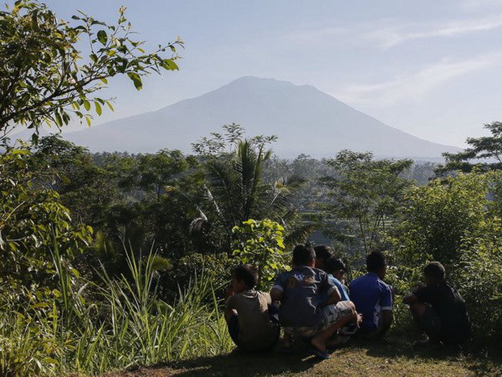 Núi lửa trên đảo Bali có thể hoạt động trở lại sau hơn 50 năm ngủ yên - Ảnh 1.