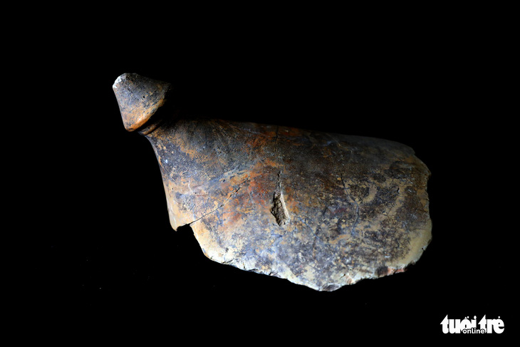 Lần đầu tiên xem cả ngàn hiện vật gốm Óc Eo trên 2.000 năm tuổi - Ảnh 9.