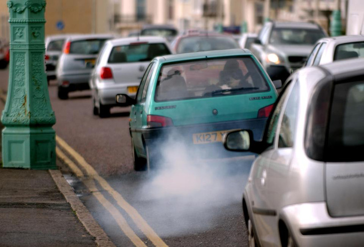 London đánh thuế xe hơi quá cũ để giảm ô nhiễm môi trường - Ảnh 3.