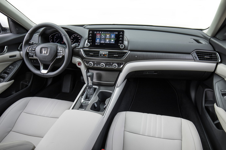 Honda Accord 2018 nâng cấp toàn diện, cạnh tranh với Toyota Camry - Ảnh 8.