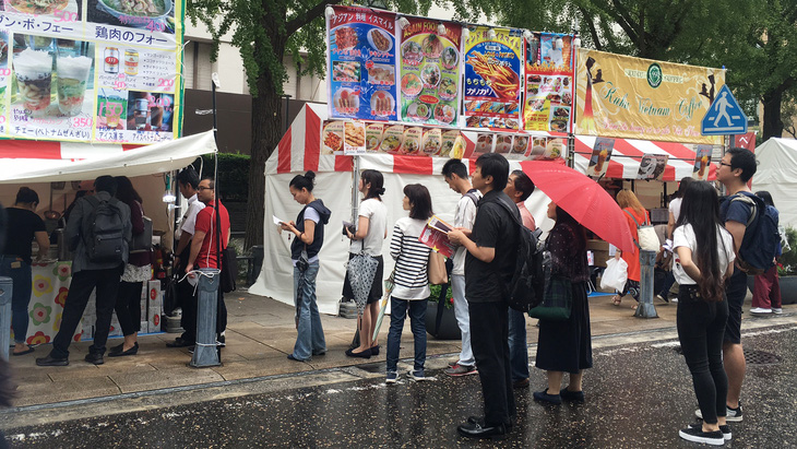 Tưng bừng lễ hội hàng Việt Nam tại Nhật - Ảnh 3.