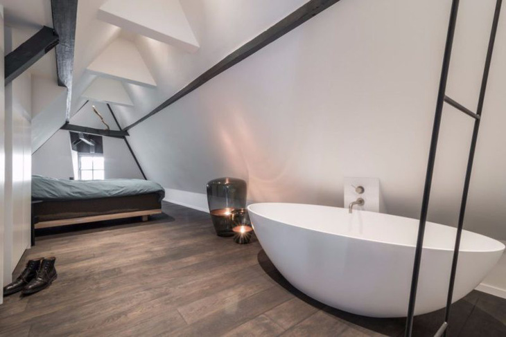 Thiết kế siêu thoáng khiến căn hộ Amsterdam rộng hơn hẳn - Ảnh 10.
