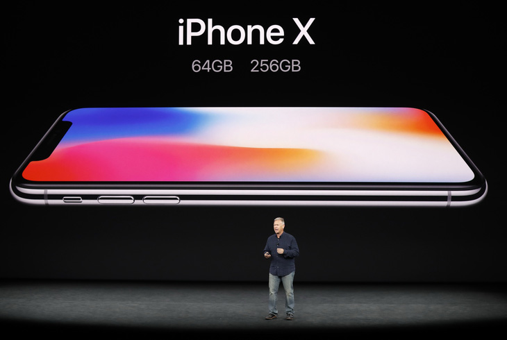 Người dùng cho rằng iPhone X quá đắt đỏ - Ảnh 2.