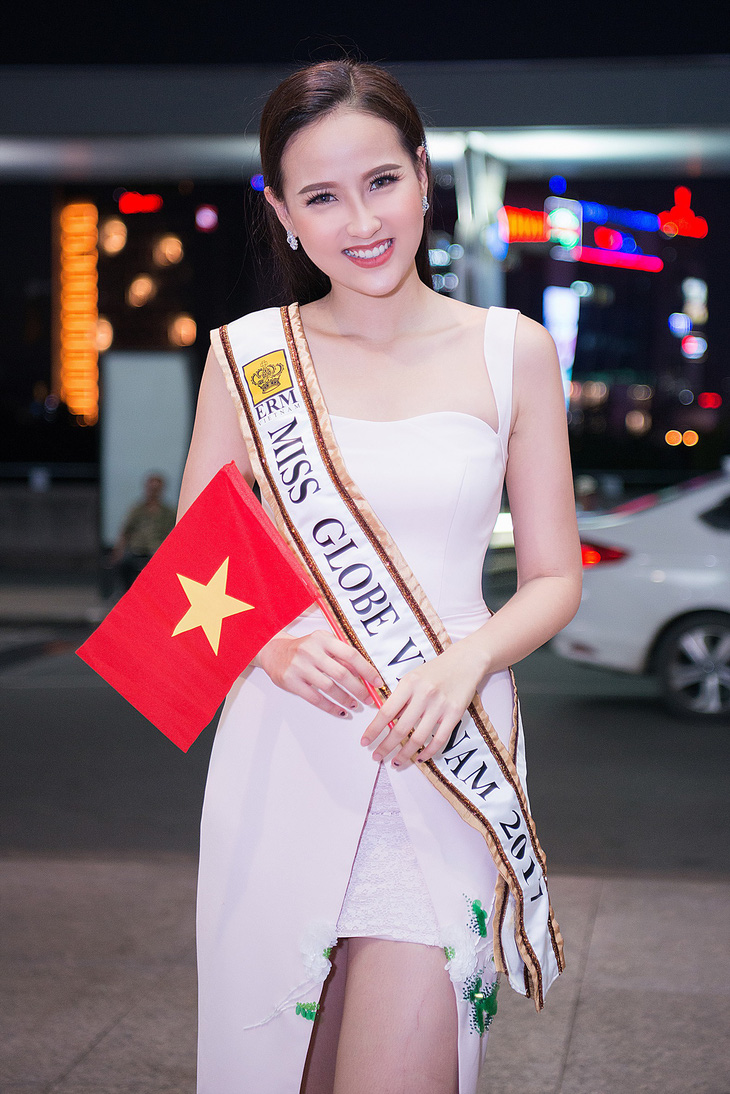 Khánh Ngân lên đường dự Miss Globe 2017 sau khổ luyện 7 tháng - Ảnh 1.
