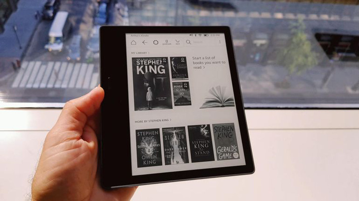 Sau 10 năm rốt cuộc Amazon cũng làm Kindle kháng nước