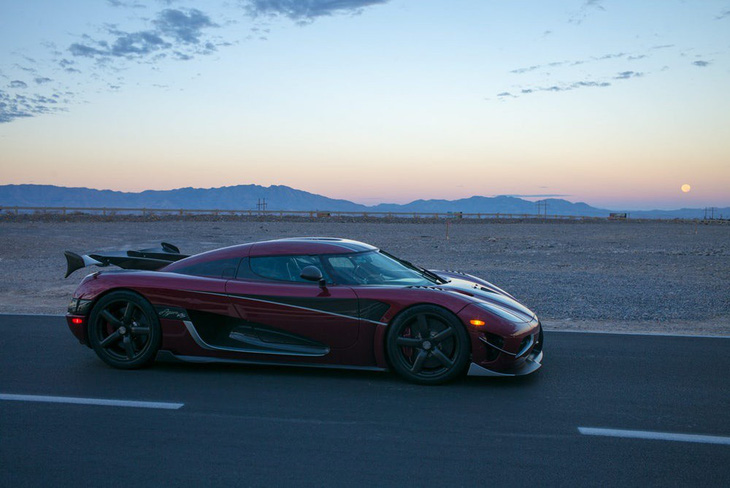 Koenigsegg Agera RS đạt kỷ lục mới về tốc độ - Ảnh 1.