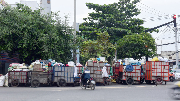 Đời rác - Kỳ 2: Nỗi sợ và lộc trời - Ảnh 1.