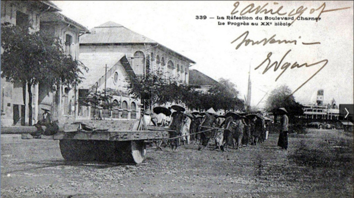 Đường phố Sài Gòn buổi ban đầu - Ảnh 1.