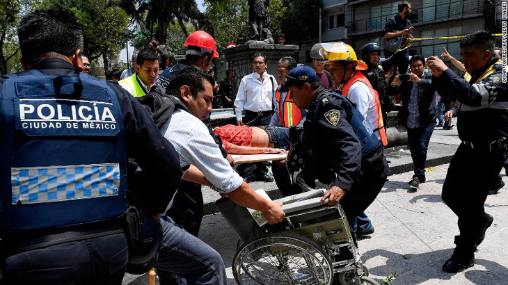 Động đất lớn ở Mexico, hơn 110 người chết - Ảnh 4.