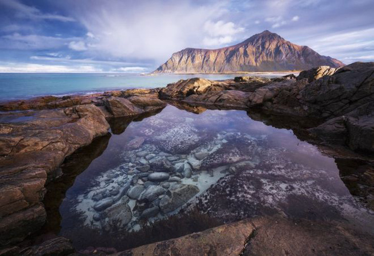 Thiên nhiên vừa gần vừa xa trong cuộc thi ảnh National Geographic - Ảnh 4.