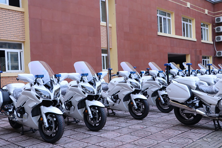 Yamaha bàn giao 35 chiếc xe mô-tô FJR1300P cho Bộ Công An - Ảnh 2.
