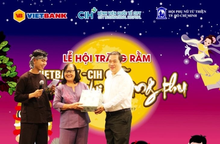 Vietbank và CIH tổ chức trung thu cho trẻ em có hoàn cảnh đặc biệt - Ảnh 1.