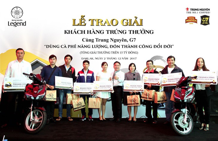 Trao giải đợt 3 chương trình “Dùng cà phê năng lượng, đón thành công đổi đời” - Ảnh 2.