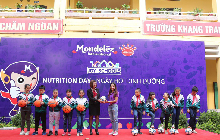 Mondelez Kinh Đô triển khai dự án Vui tới trường - Ảnh 1.