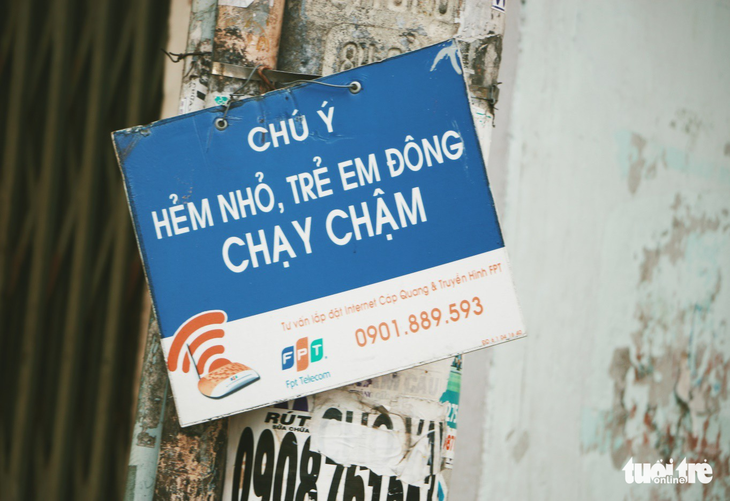 Nhìn những biển hiệu này để thấy Sài Gòn quá đỗi dễ thương - Ảnh 13.