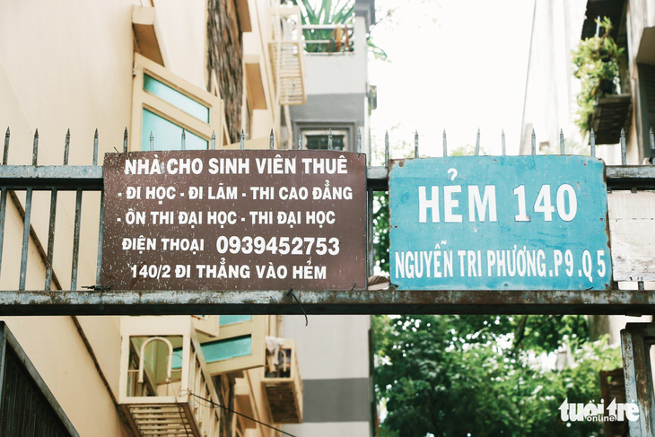 Nhìn những biển hiệu này để thấy Sài Gòn quá đỗi dễ thương - Ảnh 14.