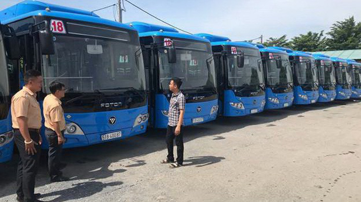 24 xe buýt CNG  thân thiện môi trường bắt đầu chạy ngày 1-12