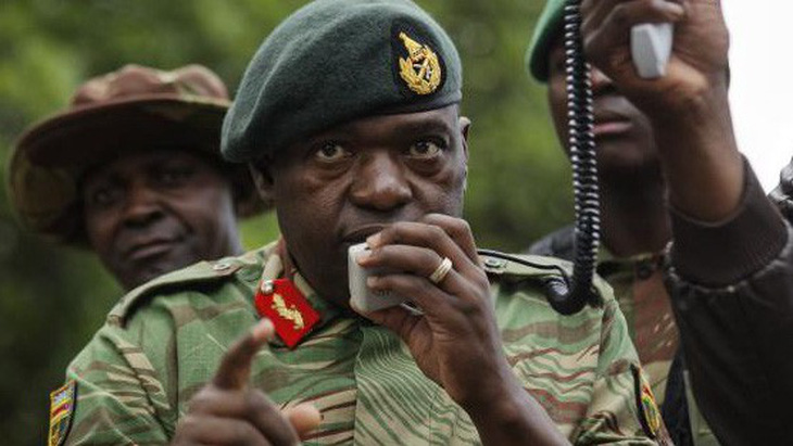 Nội các mới của Zimbabwe toàn tướng quân đội