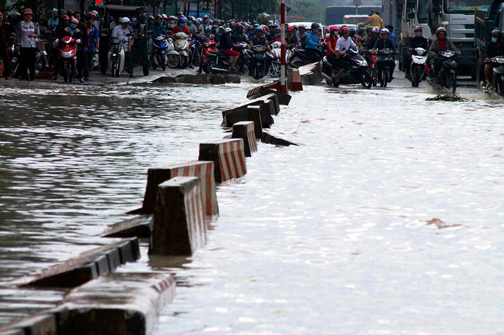 Biên Hòa chi 30 tỉ làm hệ thống thoát nước quốc lộ 51 - Ảnh 1.