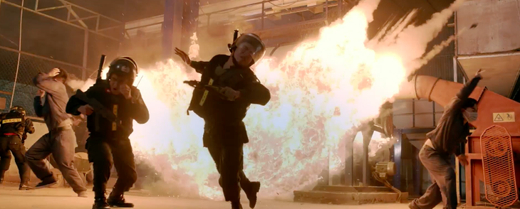 Choáng với trailer Lôi Báo, hành động cháy nổ không thua Hollywood - Ảnh 1.