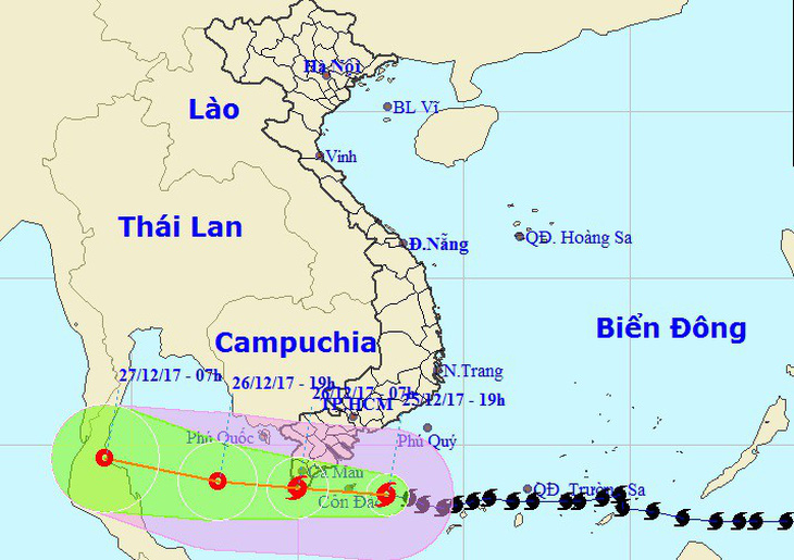 Bão suy yếu thành áp thấp khi quét qua Cà Mau - Ảnh 1.