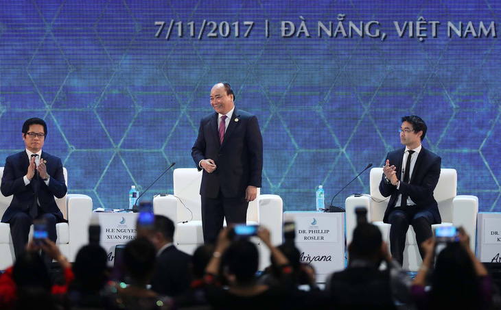 Thông điệp của Thủ tướng tại thượng đỉnh kinh doanh Việt Nam - Ảnh 2.
