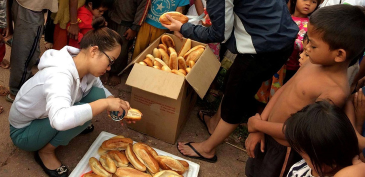 O bánh mì đến rồi! - Ảnh 2.