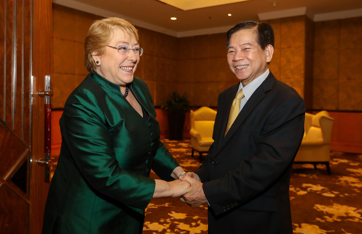 Tổng thống Chile đi tìm gặp bạn cũ Nguyễn Minh Triết - Ảnh 1.