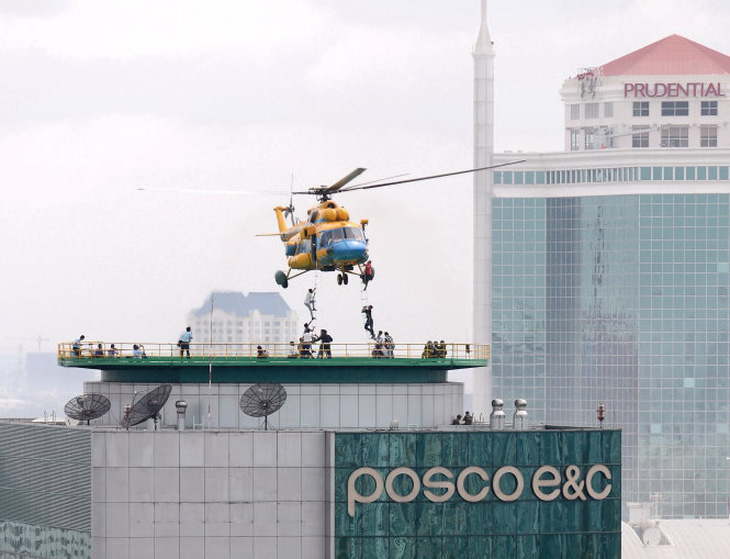 Tính toán trực thăng cứu hộ tòa nhà cao tầng tại TP.HCM - Ảnh 1.