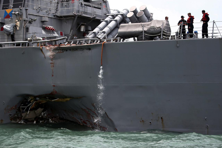 Singapore: Tàu USS John McCain không gửi tín hiệu AIS - Ảnh 1.