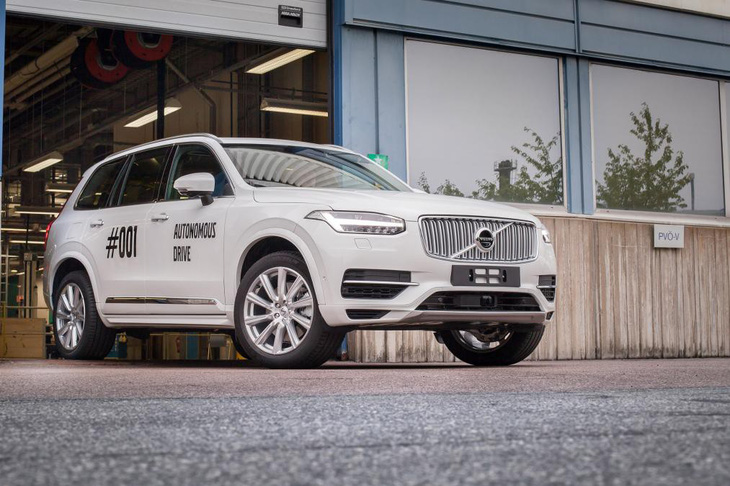 Volvo hoãn ra mắt xe tự lái - Ảnh 1.