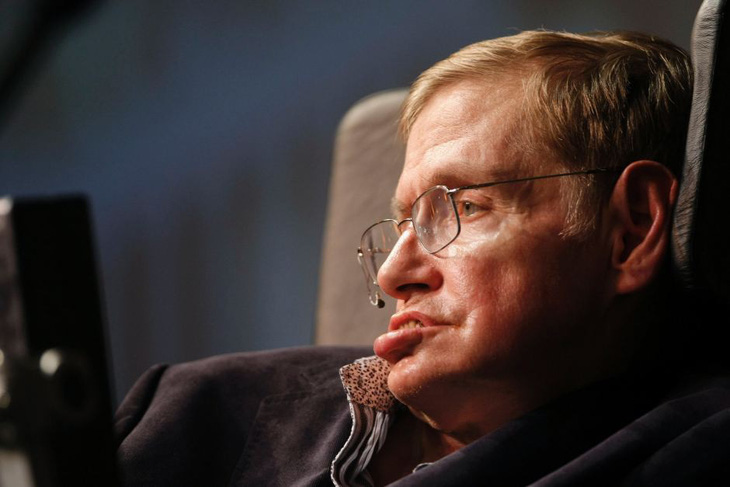 Stephen Hawking: Siêu nhân sẽ hủy diệt phần còn lại của thế giới - Ảnh 1.