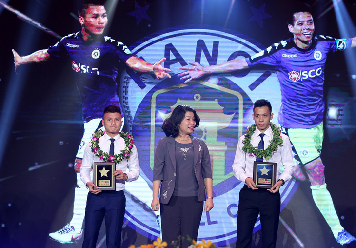 Nguyễn Quang Hải là cầu thủ trẻ xuất sắc nhất V-League 2018 - Ảnh 1.