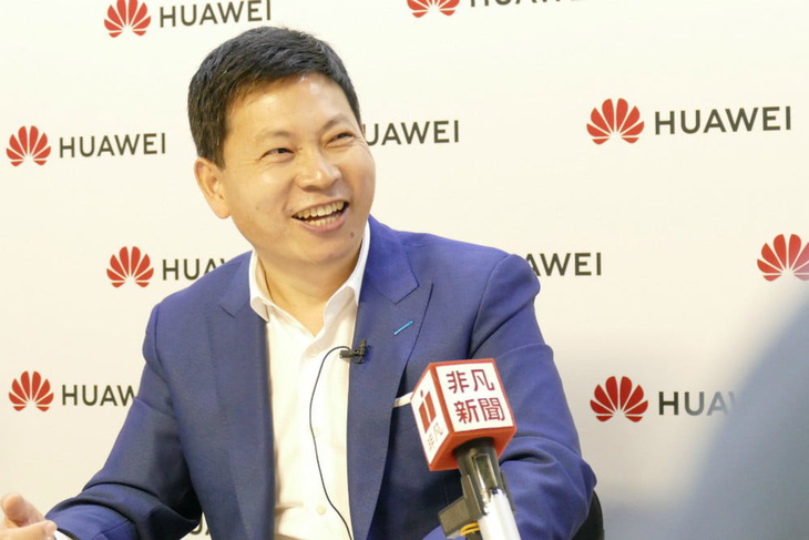 Huawei cũng đang phát triển smartphone 5G gập được - Ảnh 1.