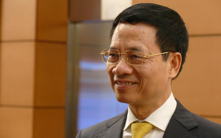 Đề nghị phê chuẩn ông Nguyễn Mạnh Hùng làm bộ trưởng Thông tin truyền thông