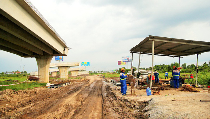 Trắc trở cao tốc Trung Lương  - Mỹ Thuận: Chủ yếu do thay đổi quy định - Ảnh 1.