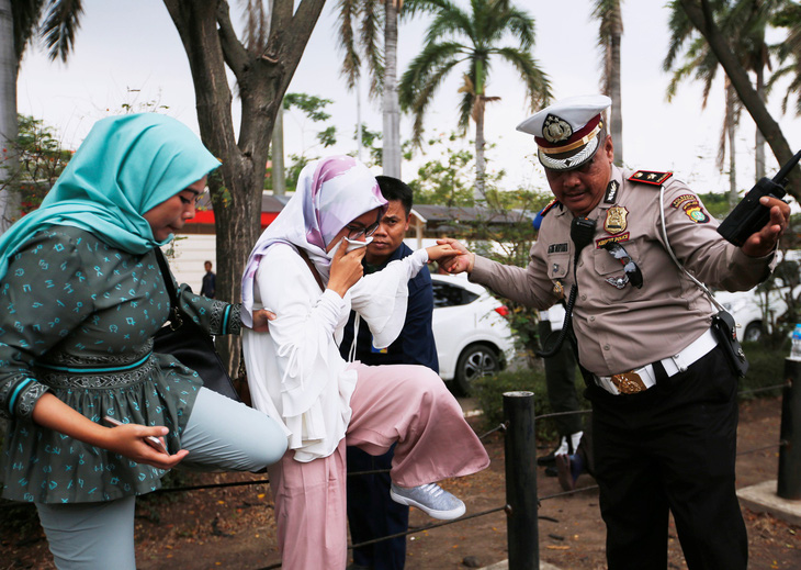 20 thành viên Bộ Tài chính Indonesia trên chuyến bay bị rơi? - Ảnh 3.