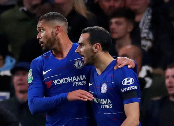 Chelsea và Arsenal vào tứ kết Cúp Liên đoàn Anh - Ảnh 1.