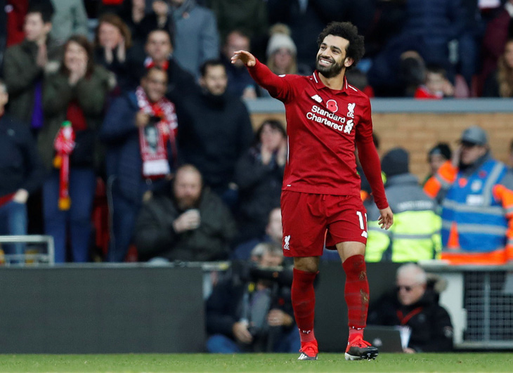 Đá bại Fulham, Liverpool gây áp lực lên Manchester City - Ảnh 1.